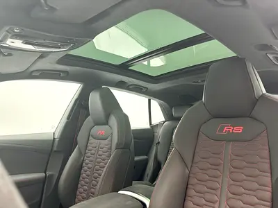 صورة مصغرة 8 لـ 2025 AUDI RS Q8