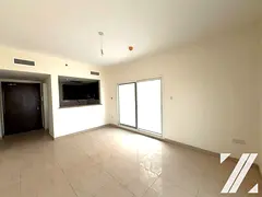 Spacious | Private Roof Deck | Huge Balcony