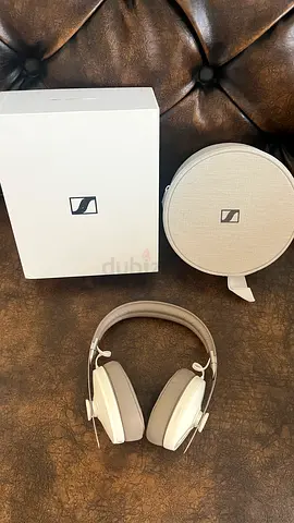 Sennheiser Momentum 3 Wireless - Active Noise Cancelling Headphones