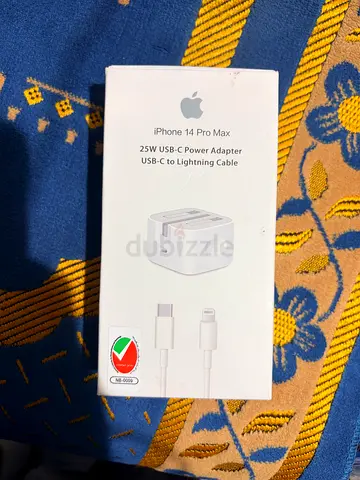 Charger 35W usb _C POWER ADAPTER USB -C LIGHTNING CABLE