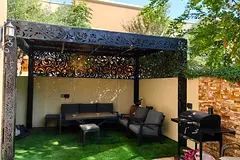 Specious 4 Bedrooms Direct Access To The Park