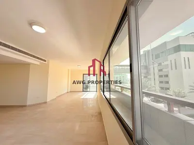 Amazing Sea View Chiller Free | SZR closed to metro