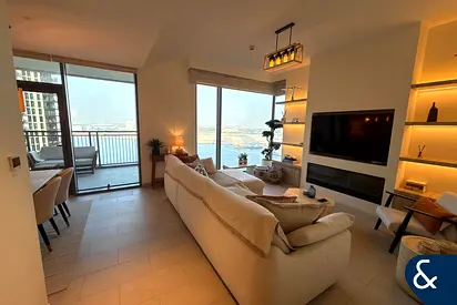 Upgraded | 2 Bedroom | Sea View | Vacant
