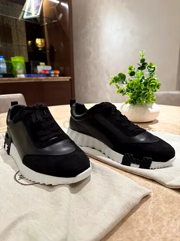 Hermes bounce Stylish Black Sneakers