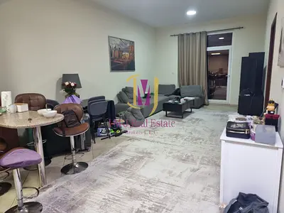 Unfurnished 2 BR | With Store Room | Park View