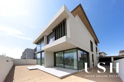 Brand New | Gated | Single Row | Ready To Move In