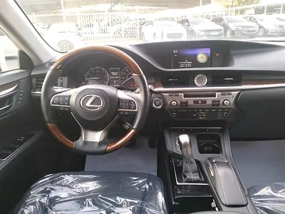 صورة 11 لـ 2018 Lexus ES-SERIES