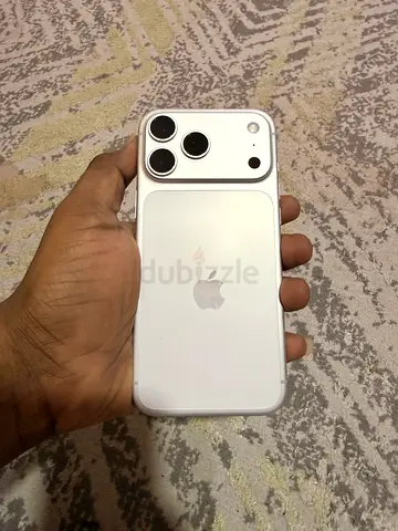 Apple iPhone 17 Pro Max 4 months old