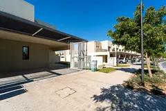 Hot Deal | Upgraded Garden | Ready to Move-in