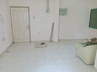 1bhk with balcony available in nabba Sharjah