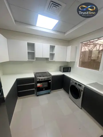 غرفتين وصاله للبيع في برج بلوبيل ريزيدنس