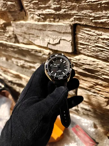 Watch omega