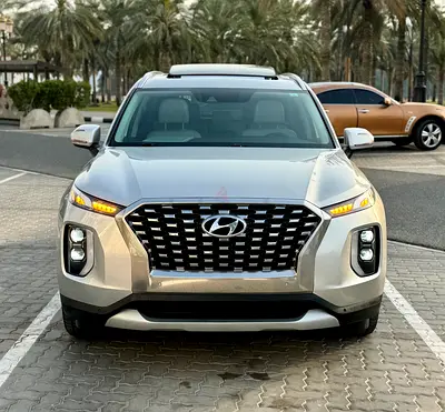 2022 Hyundai Palisade, US import, in excellent condition, original airbags.