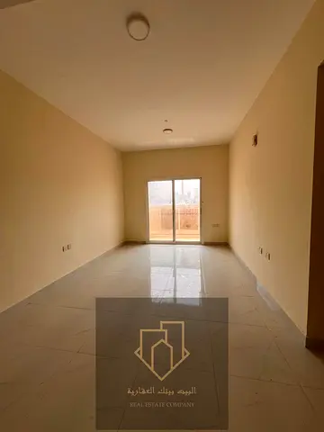 Excellent location - Large area - Close to the Dubai and Sharjah exit - Close to all services