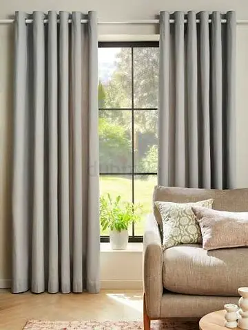 Elegant Grey Curtains for a Modern Touch