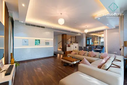 Golf Views I Prime Location | Club Villas