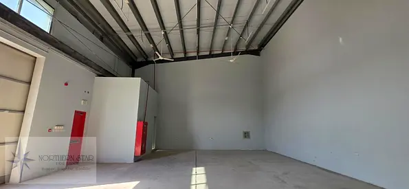 1500 Square Feet Warehouse Tolet in Sajja