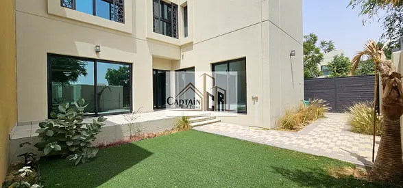 🏡 Premium 4BHK Luxury Villa | 2 Living Rooms | 2 Kitchens | Maid Room | 4,000 Sqft | AED 145,000 Yearly | Available from 15 March