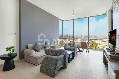 Beautiful | Vacant | Big Layout