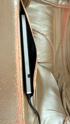 كرسي مساج كامل للجسم للبيع بسعر مغري Full Body Massage Chair for Sale at an Attractive Price