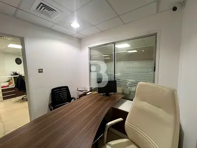 SPACIOUS OFFICE | CANAL VIEW | PRIME LOCATION