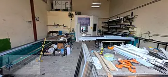 1100 Square Feet Warehouse Tolet