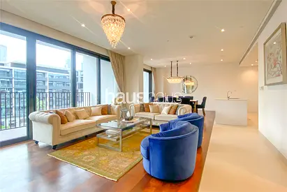 Burj Khalifa View | Luxury Living | City Walk
