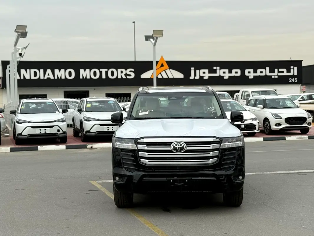 Toyota Land Cruiser 2026 — photo 1 of 13