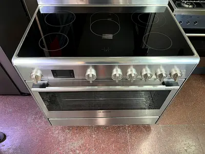 Bosch 90cm electric ceramic cooking range