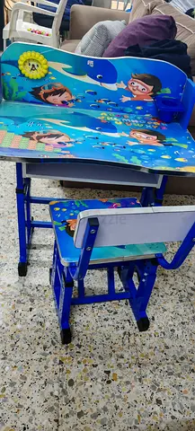 Childrens Study Table and Chair Set