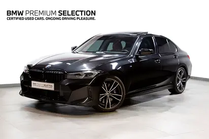 BMW 330i Sedan M Sport (REF NO# 153246)