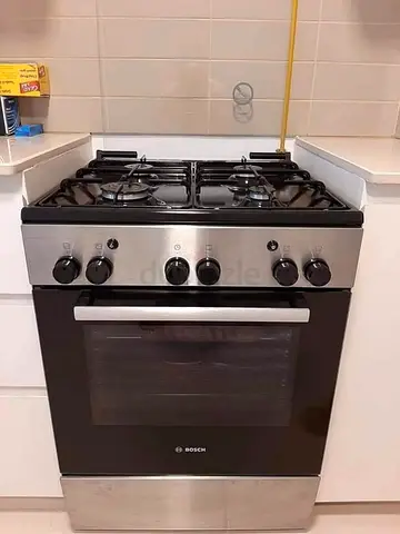 BOSCH Gas 4 burner cooker range Exellent Condition