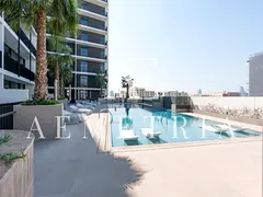 Panoramic Lake View l High Floor l Huge Balcony