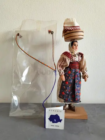 Vintage Romania Folk Costume Doll Zona Arges Ethnic Handicraft 1970s 23cm Unused