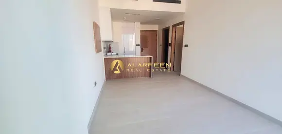 Prime Location| Bright and Natural | Call Now