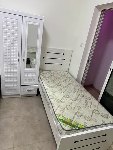 Executive Bedspace for executive bachelors opposite Union metro station Al Rigga