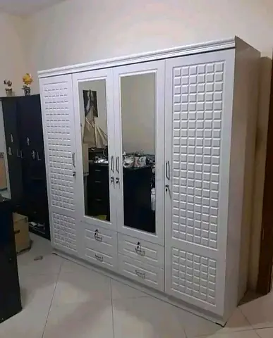 New wardrobe 4door available