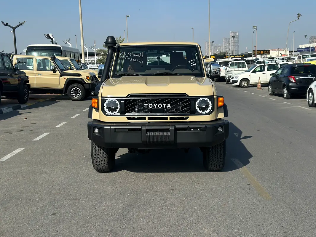 Toyota Land Cruiser 70 Series 2026 — photo 1 of 15