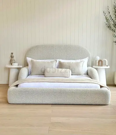 Elegant  beautiful 120*200 double bed