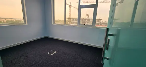 Fully Fitted Office | Prime Location | Ready to Move
