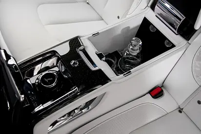 2026 ROLLS-ROYCE CULLINAN 缩略图 14