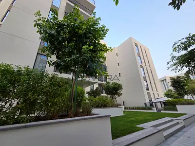 WATERFRONT LIVING | HIGH FLOOR | BEST PRICE
