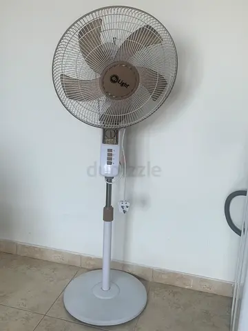 Standing Fan with Remote Control