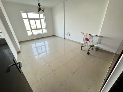 Bright & Spacious 2 Bedroom Apartment | Near Restaurants & Supermarkets