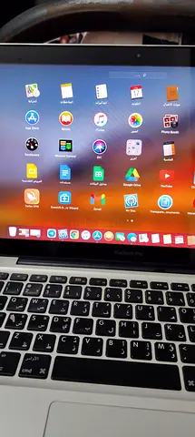 Apple MacBook Pro (13_inch. Early 2011)