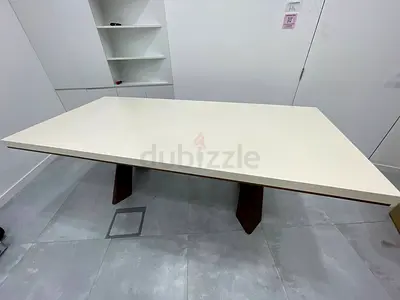 Stylish Modern Dining Table