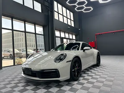 Porsche 911 Carrera 4S 2020 – Japan Spec – Only 18 500 km – Mint Condition