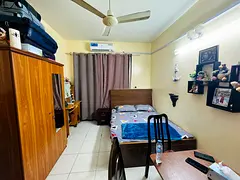 Al Karama ADCB Metro Private Room for Rent Available Indian Couple/ Ladies only