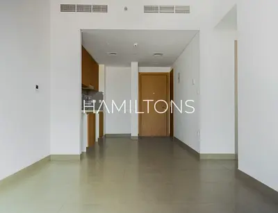 Luxury Apartment | Next to The Clubhouse | Resale