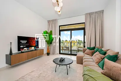 Fully Furnished | Stylish Unit | Ready to Move